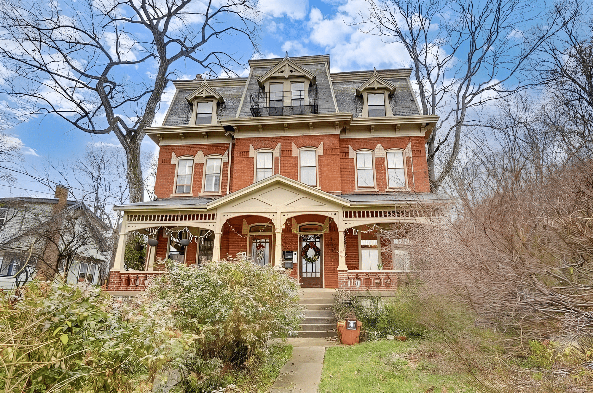 This 1895 Victorian House In Cincinnati, Ohio With Big Parking Spots Is Truly Worth Living In