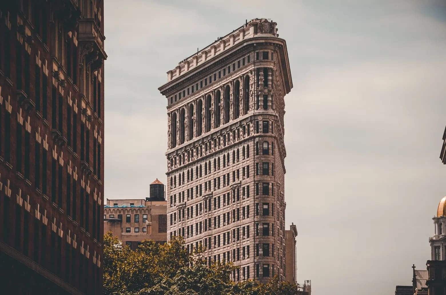 The Iconic Flatiron Building: A Symbol of New York City