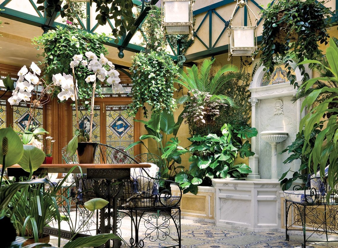 The top-floor conservatory