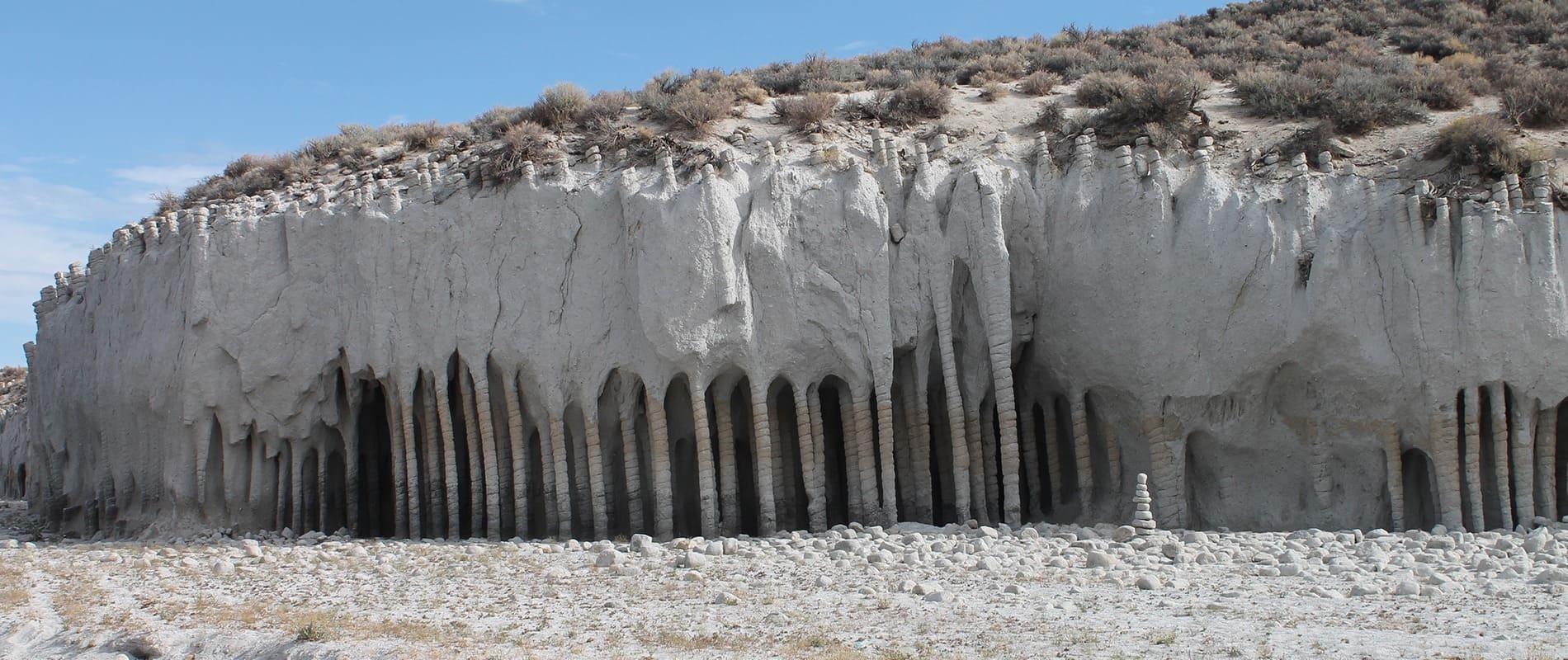 What Are The Crowley Lake Columns? How Were They Formed?