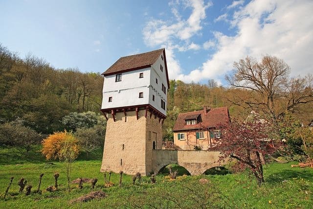 Toppler Castle: Possibly The Smallest Medieval Castle In The World