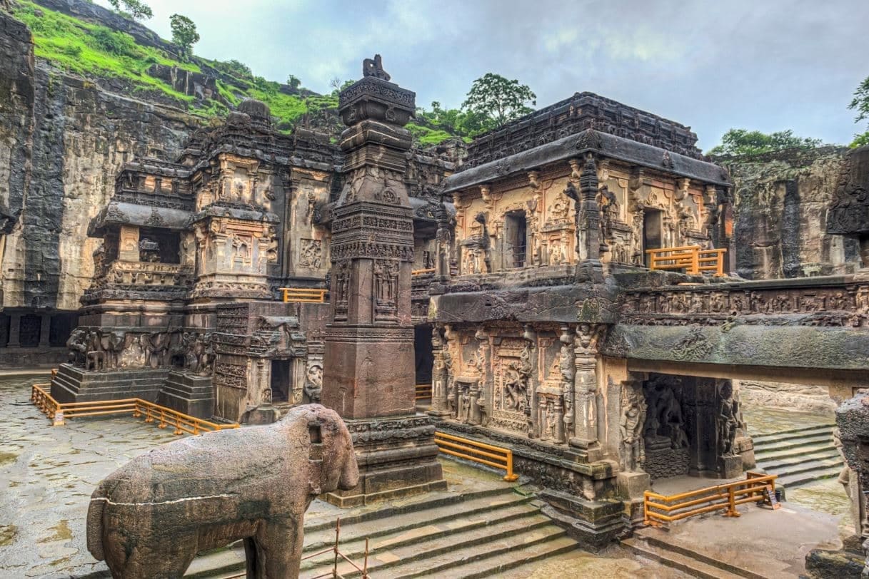 1200 Years Old Kailasa Temple That Was Made From A Single Rock