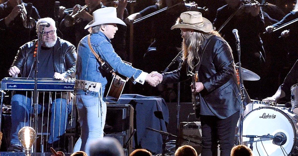 Chris Stapleton And Dwight Yoakam’s Powerful ‘Seven Spanish Angels’ Performance Leaves Fans In Awe