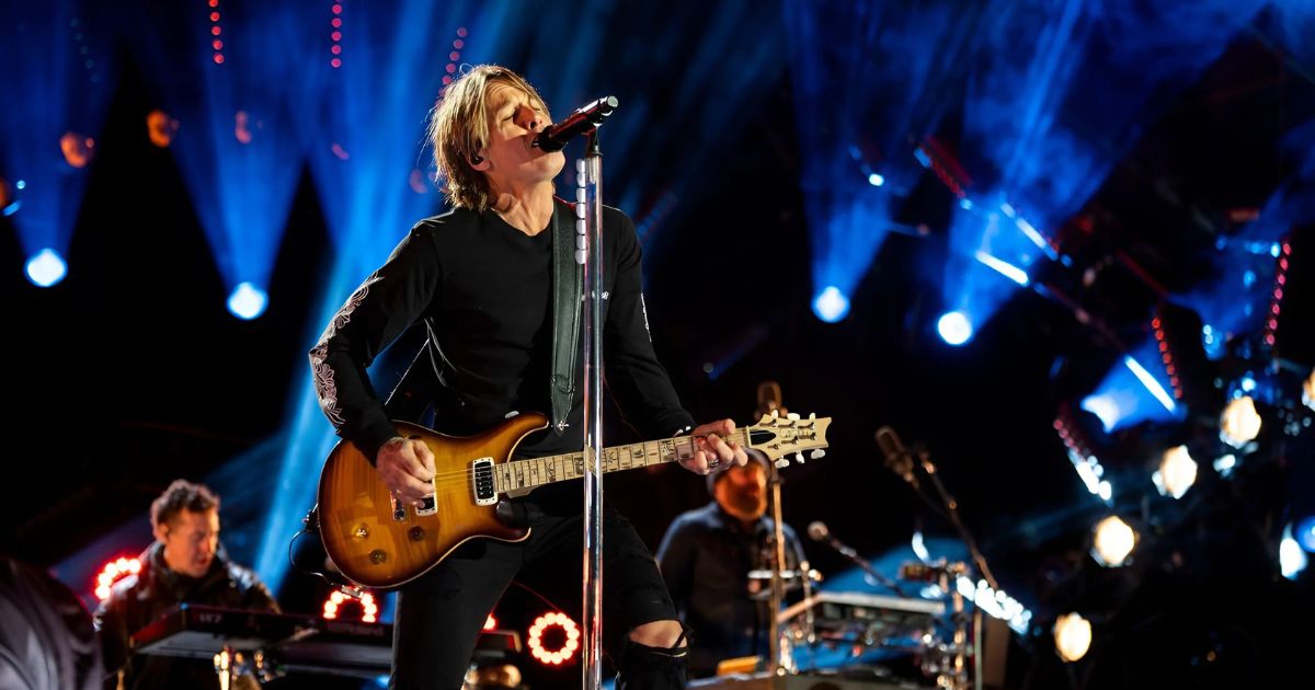 Country Icon Keith Urban Rocks Nashville’s Big Bash For New Year’s Eve
