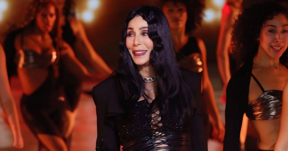 Cher Rocks The 2024 Victoria’s Secret Fashion Show At 78 With Performance Of Classic ‘90s Hits