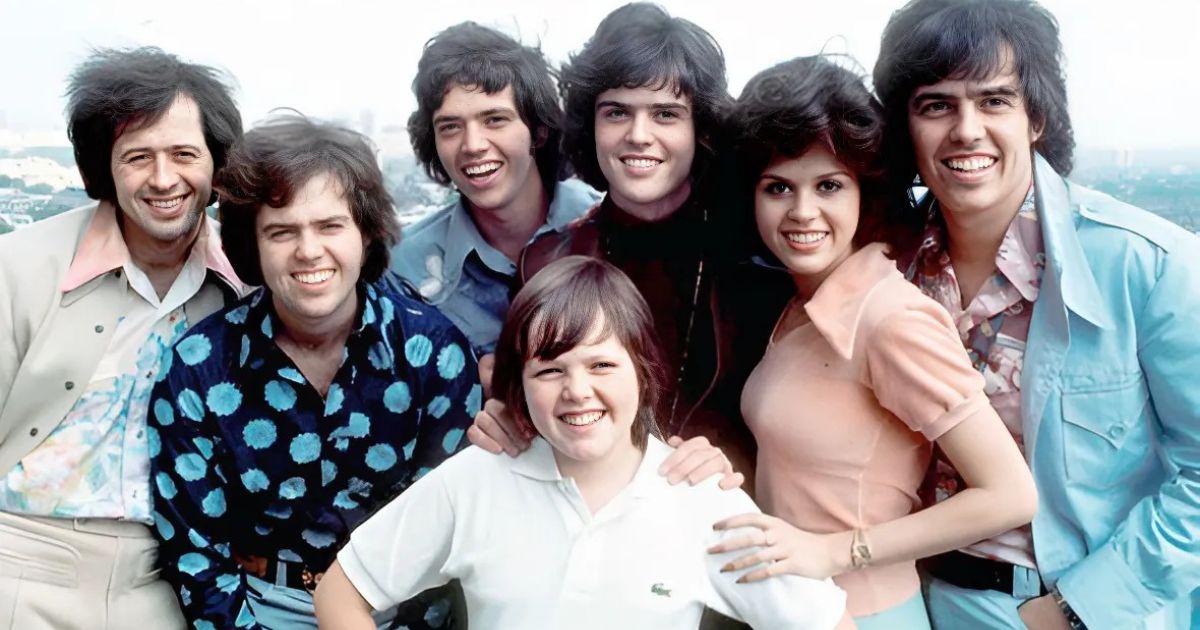 Dive Into The Heartfelt Harmony Of The Osmonds’ “We Can Make It Together”