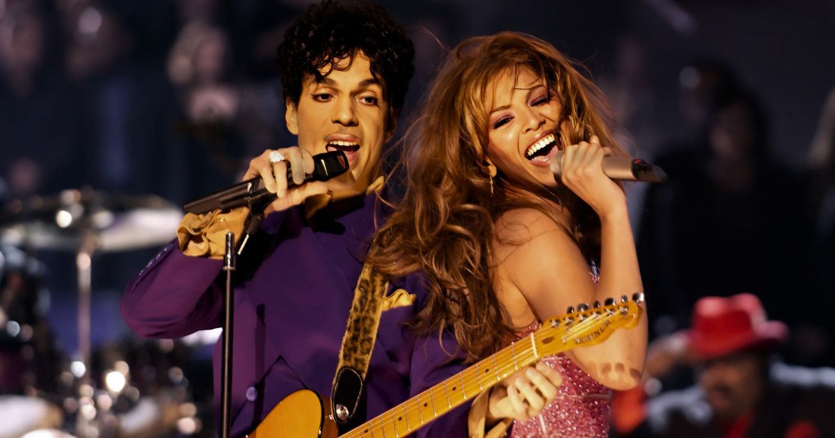 When Prince And Beyoncé Duetted In A Legendary “Purple Rain” Performance