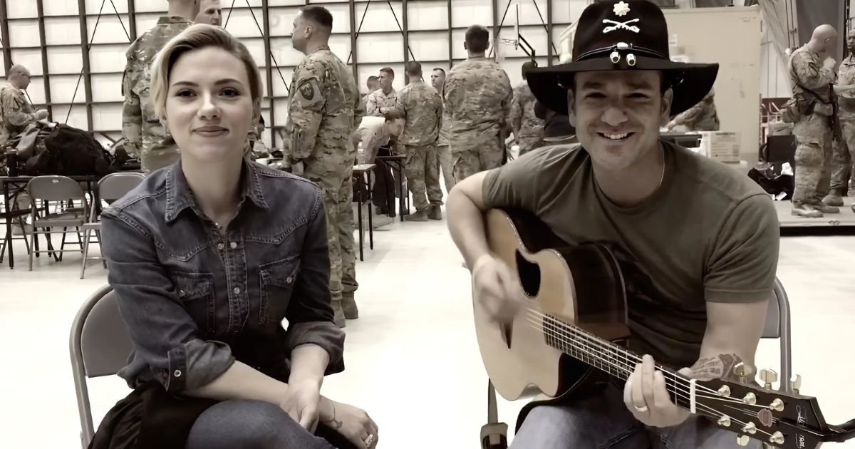 Fans Amazed As Scarlett Johansson And Craig Campbell Duet For A Jaw-Dropping Performance