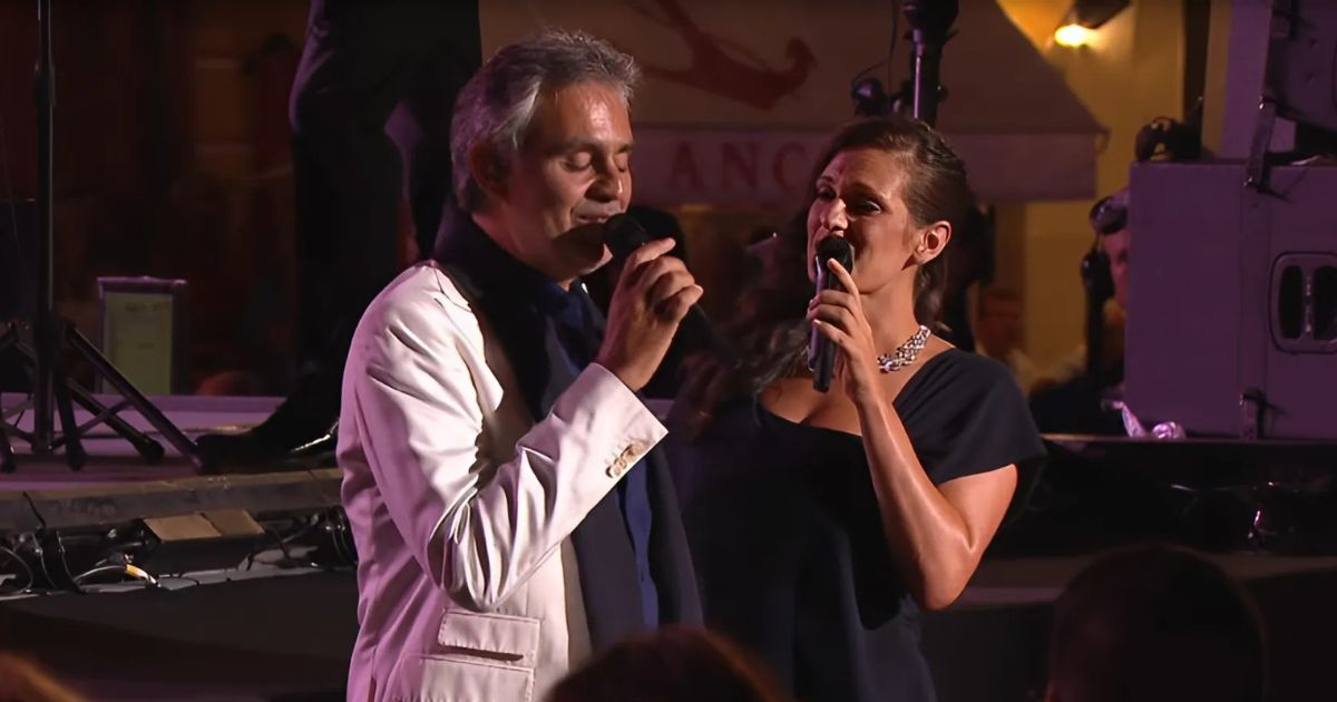 Andrea Bocelli And His Wife Veronica Enchanted Everyone With “Qualche Stupido”