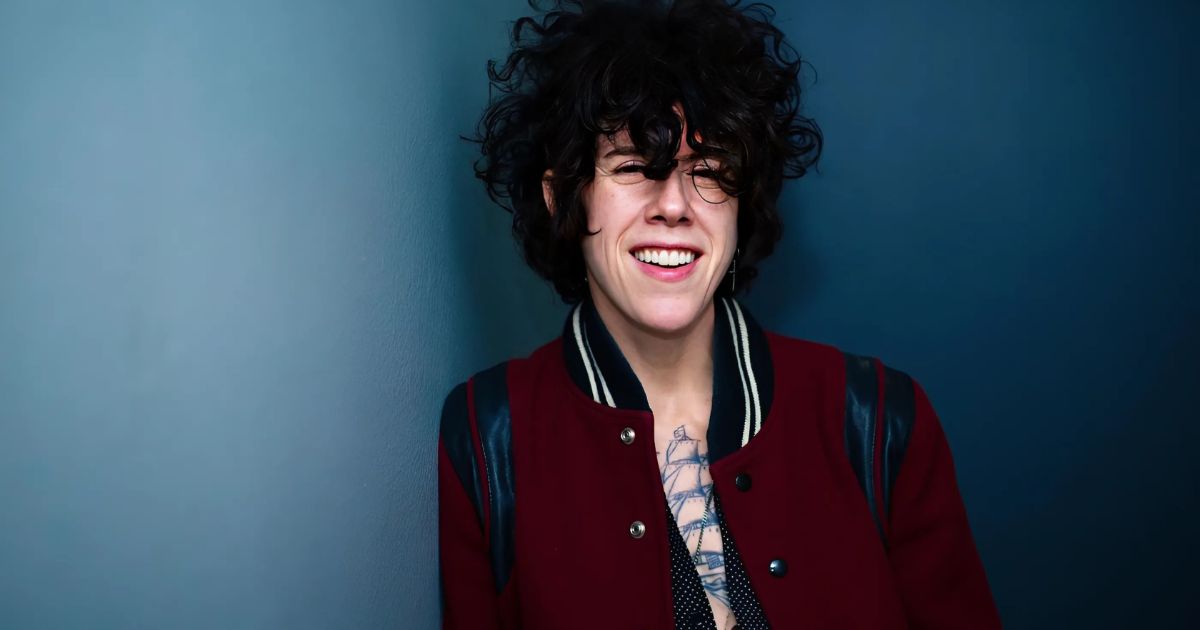 LP Stuns The World With A Breathtaking Rendition Of “Lost On You”