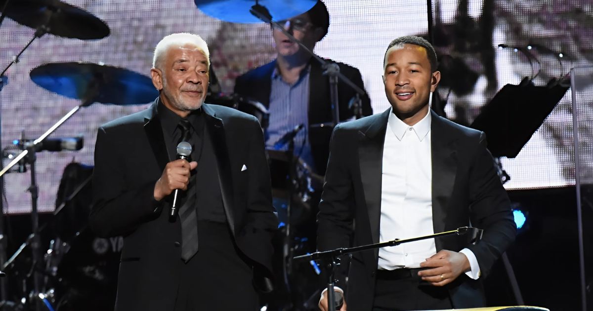Fan Can’t Get Enough As Bill Withers Joined Stevie Wonder And John Legend For An Unforgettable “Lean On Me”